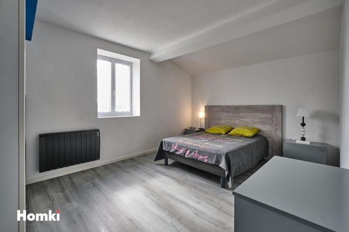 Image No.9-4 Bed House for sale