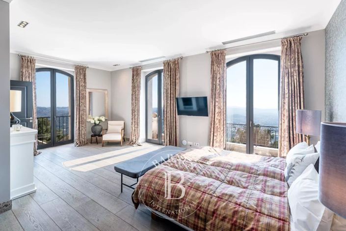 Image No.11-Maison de 4 chambres à vendre à Grasse