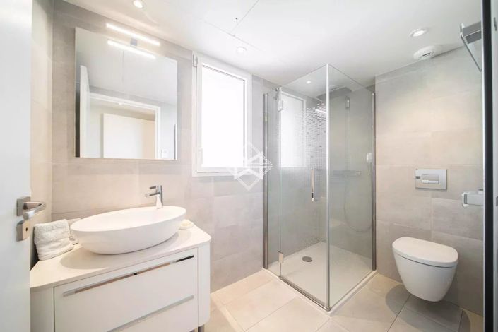 Image No.17-3 Bed Apartment for sale