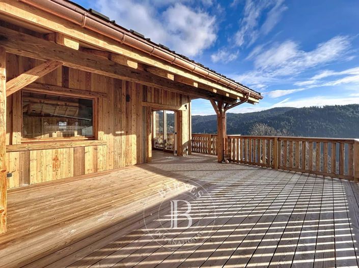 Image No.22-5 Bed House for sale