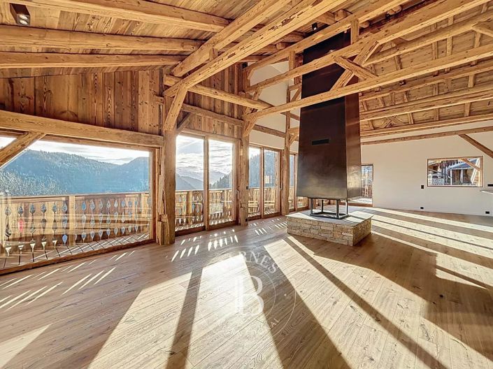 Image No.30-5 Bed House for sale