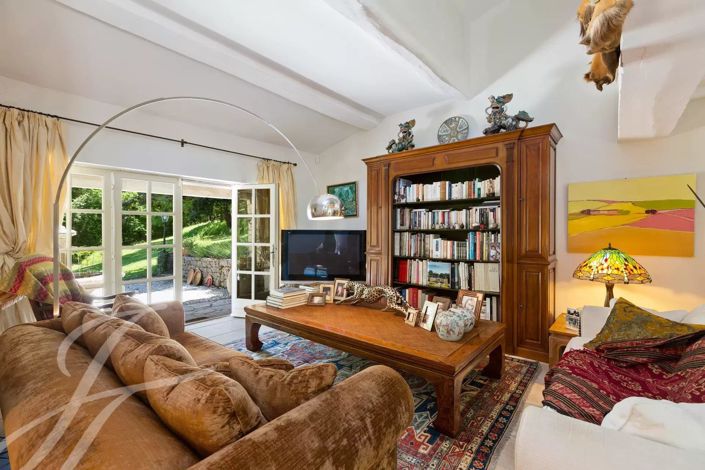 Image No.4-3 Bed House for sale