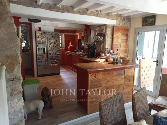 Image No.5-3 Bed House for sale