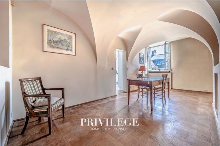 Image No.11-3 Bed Apartment for sale