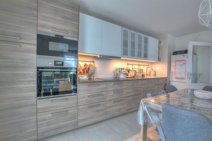 Image No.2-2 Bed Apartment for sale