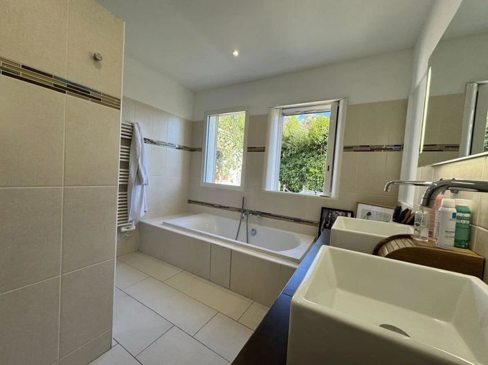 Image No.12-Maison de 5 chambres à vendre à Nice