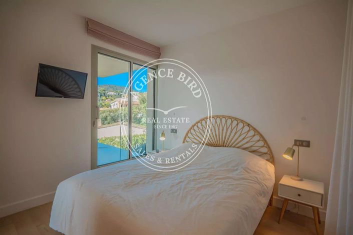 Image No.13-4 Bed Apartment for sale