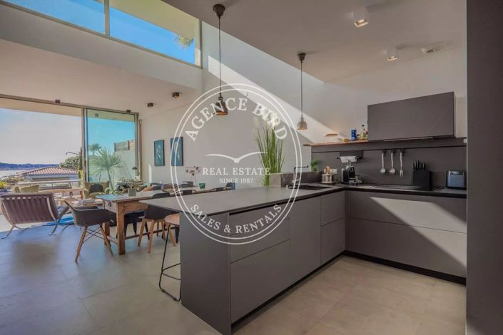 Image No.9-4 Bed Apartment for sale