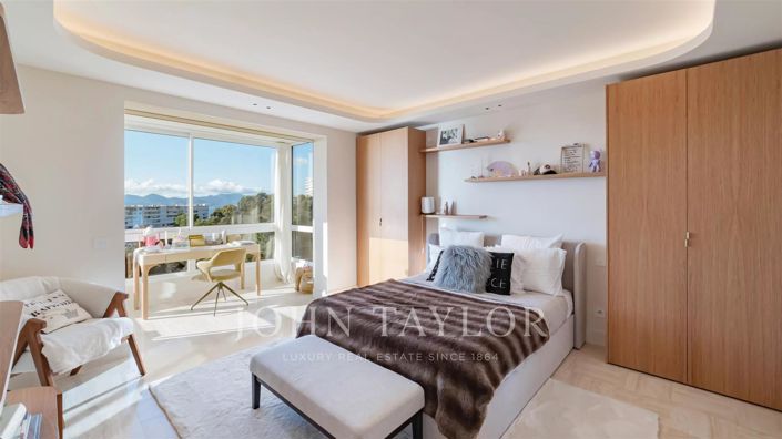 Image No.10-Appartement de 4 chambres à vendre à Vallauris