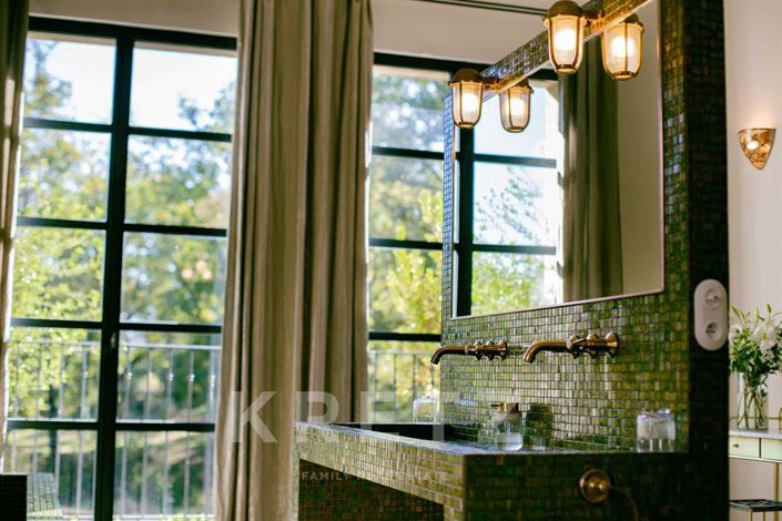 Image No.17-10 Bed House for sale