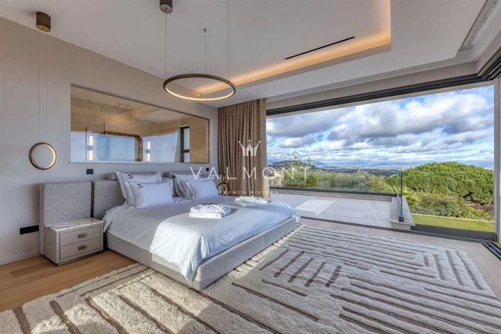 Image No.17-5 Bed House for sale