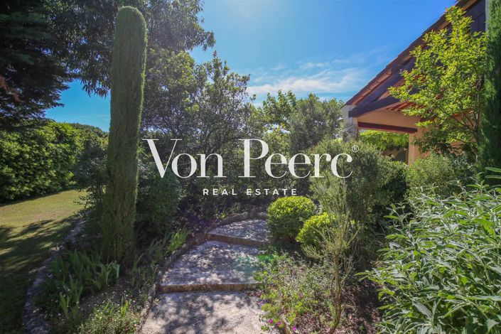 Image No.4-5 Bed House for sale