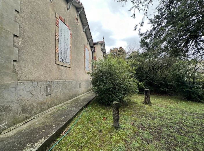 Image No.7-House for sale