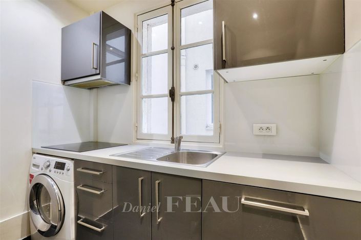 Image No.10-1 Bed Apartment for sale