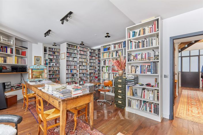 Image No.18-4 Bed Apartment for sale