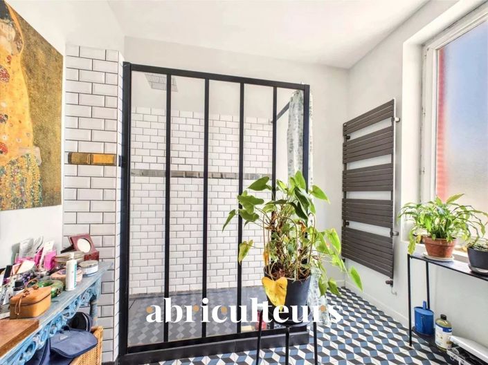 Image No.10-4 Bed House for sale