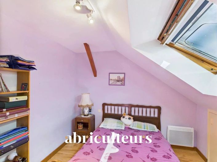 Image No.9-4 Bed House for sale