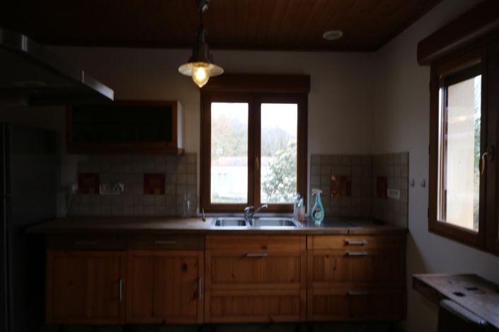 Image No.5-2 Bed House for sale