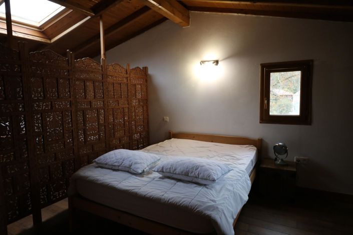 Image No.6-2 Bed House for sale