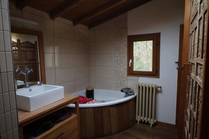 Image No.7-2 Bed House for sale