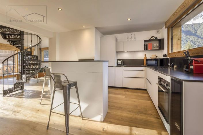 Image No.7-4 Bed House for sale