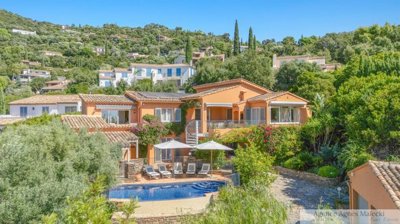 1 - Le Lavandou, House