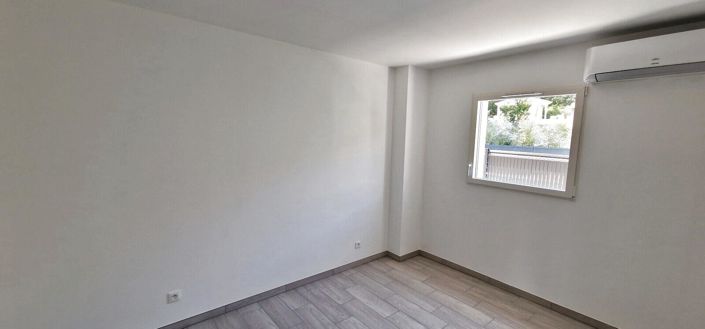 Image No.11-3 Bed Apartment for sale