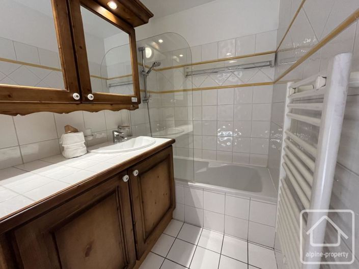 Image No.9-2 Bed Apartment for sale