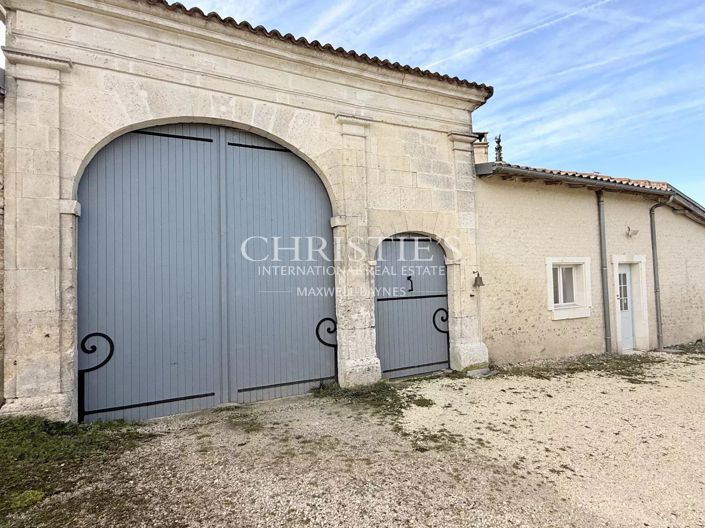 Image No.5-Maison de 4 chambres à vendre à Barbezieux-Saint-Hilaire