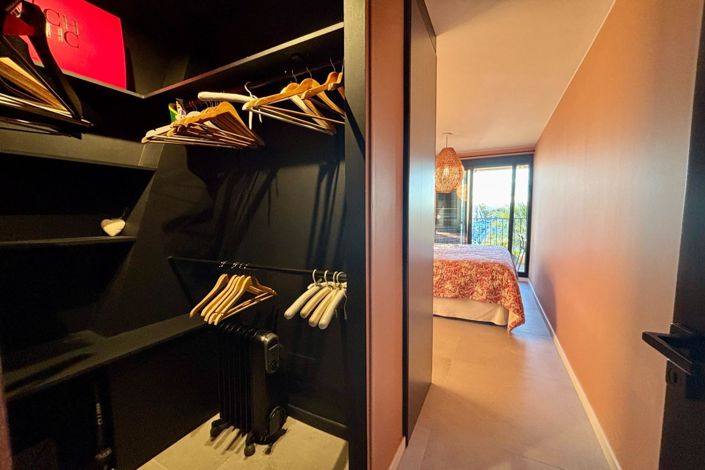 Image No.11-1 Bed Apartment for sale