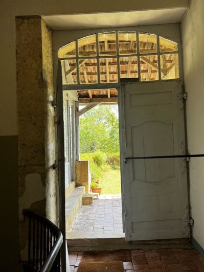 Image No.10-5 Bed House for sale