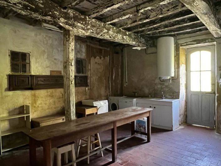 Image No.11-5 Bed House for sale