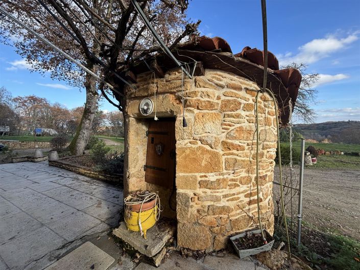 Image No.6-3 Bed House for sale