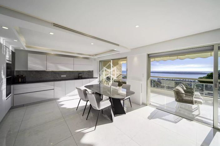 Image No.7-Appartement de 2 chambres à vendre à Cannes