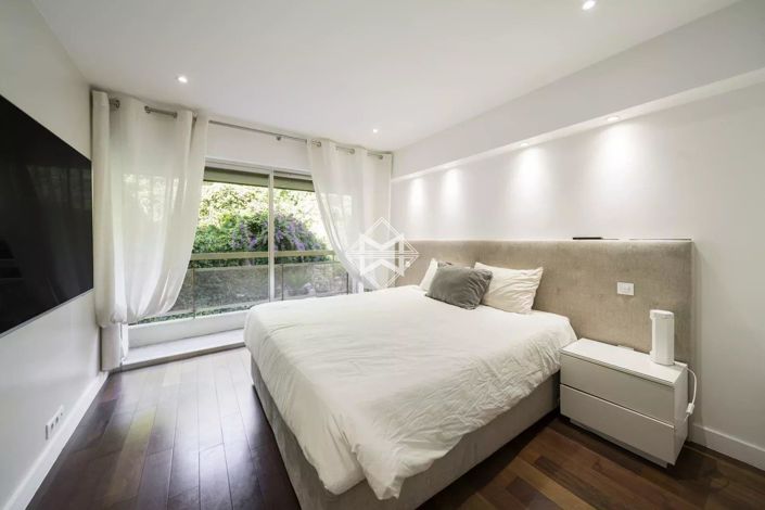 Image No.8-Appartement de 2 chambres à vendre à Cannes