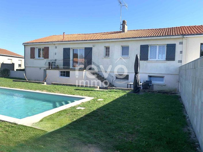 Image No.15-4 Bed House for sale