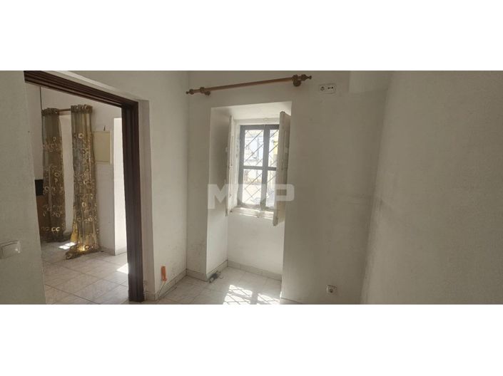Image No.2-2 Bed House for sale