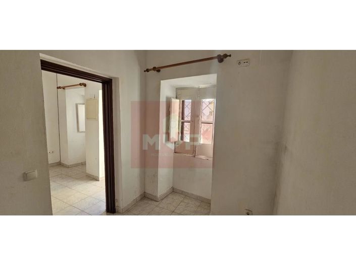 Image No.27-2 Bed House for sale