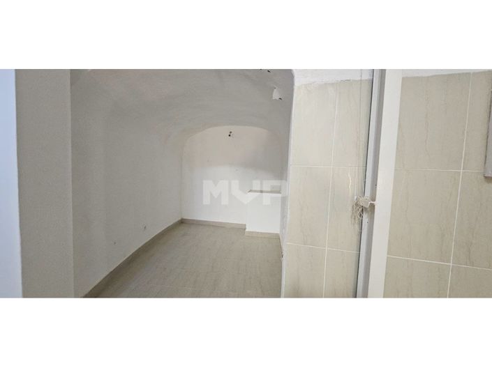 Image No.28-2 Bed House for sale