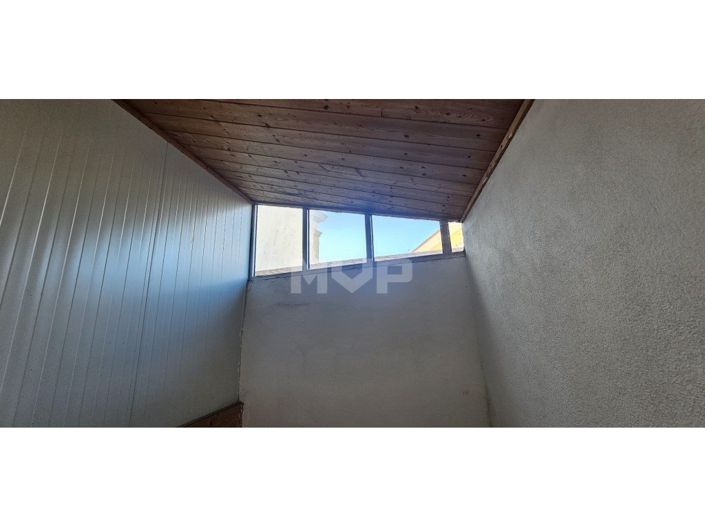 Image No.30-2 Bed House for sale