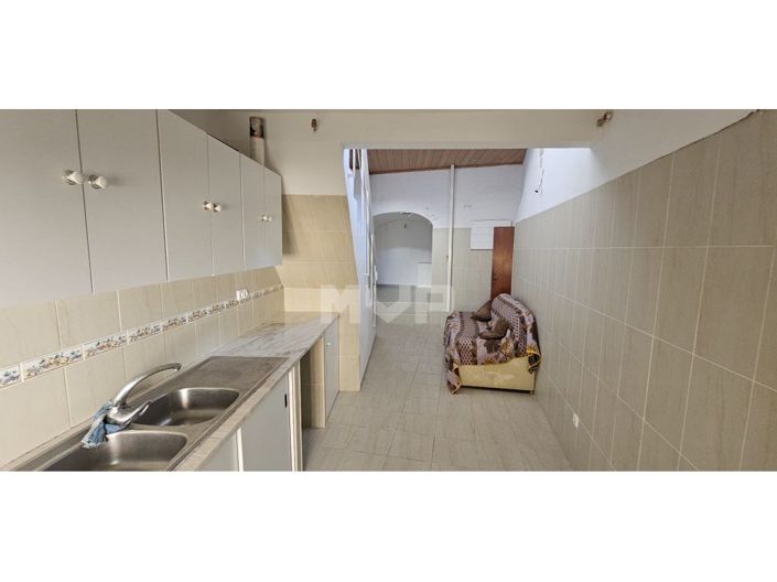 Image No.33-2 Bed House for sale