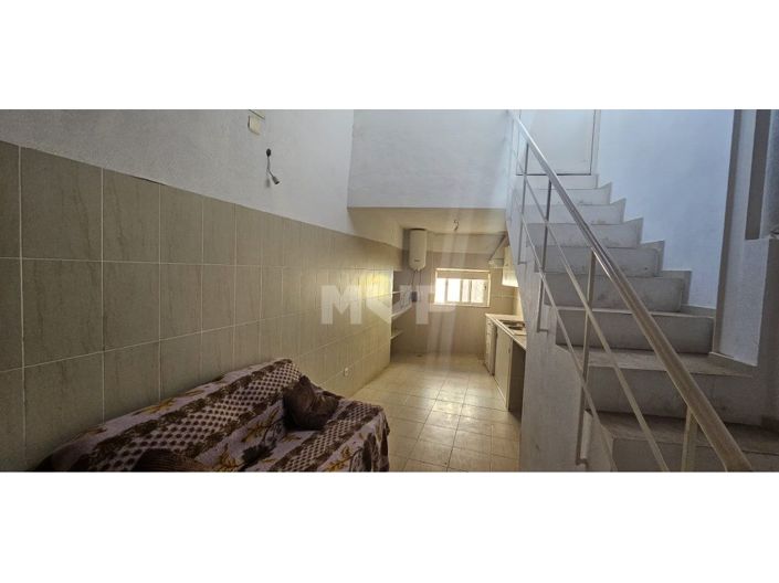 Image No.35-2 Bed House for sale
