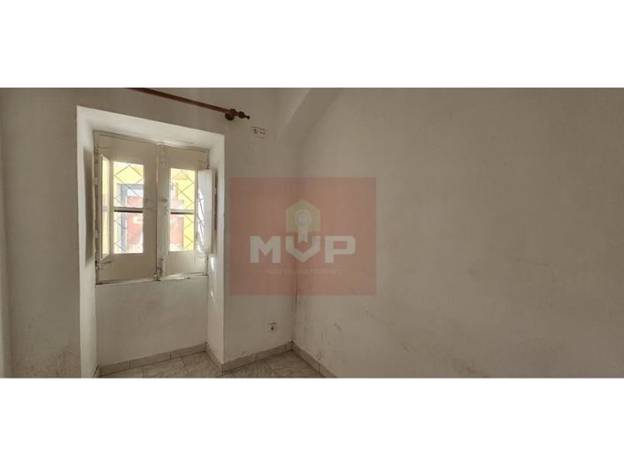 Image No.42-2 Bed House for sale