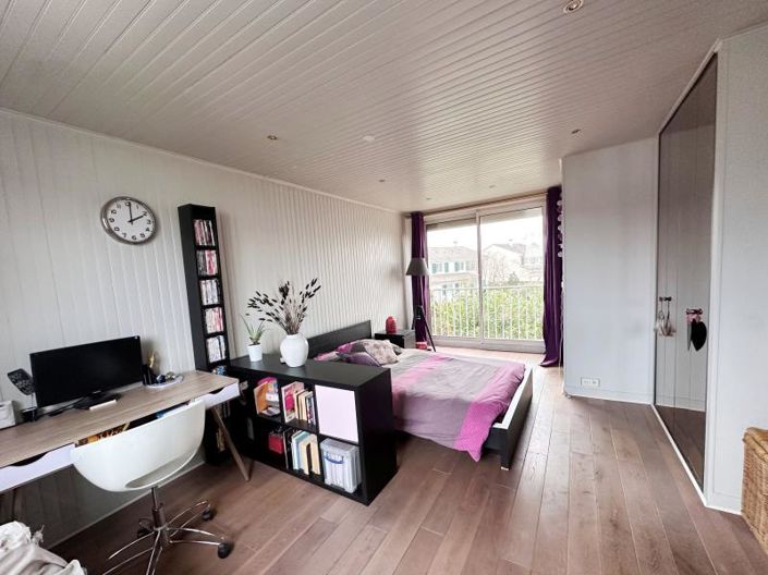 Image No.6-3 Bed House for sale