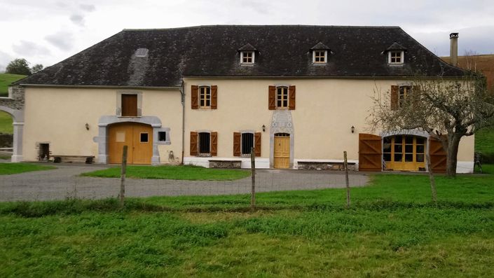 Image No.3-4 Bed House for sale