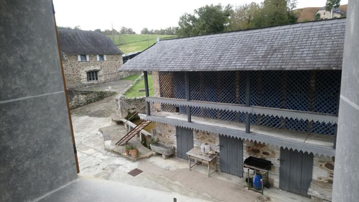 Image No.6-4 Bed House for sale