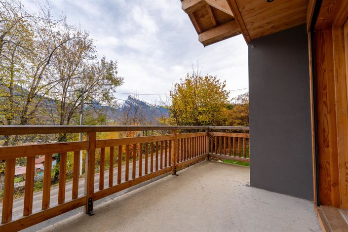 Image No.5-3 Bed House for sale