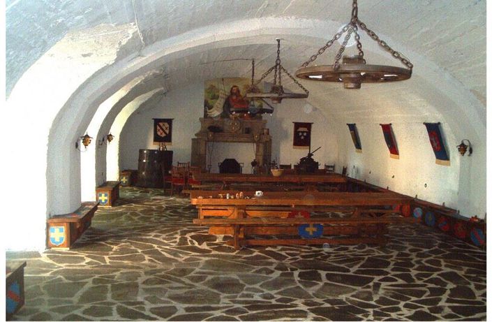 Image No.18-23 Bed Property for sale