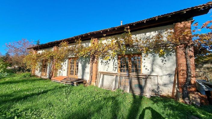 Image No.20-23 Bed Property for sale