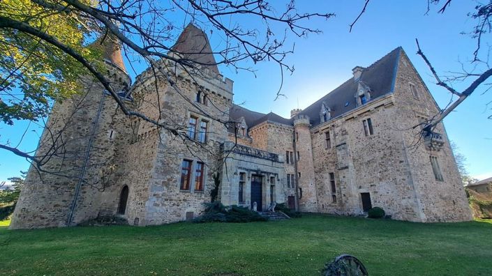 Image No.6-23 Bed Property for sale